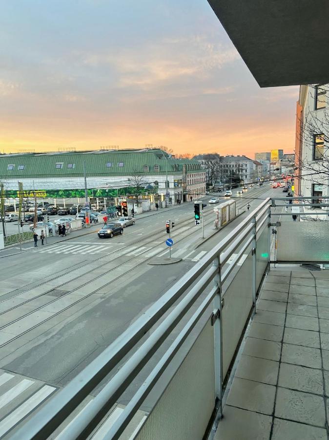 80M2 Apartment With Balcony & Free Netflix Wien Eksteriør bilde