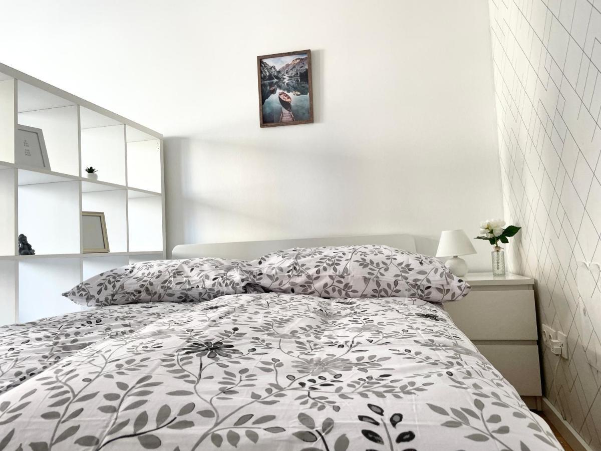 80M2 Apartment With Balcony & Free Netflix Wien Eksteriør bilde